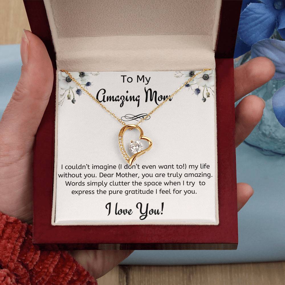 Amazing Mom Necklace