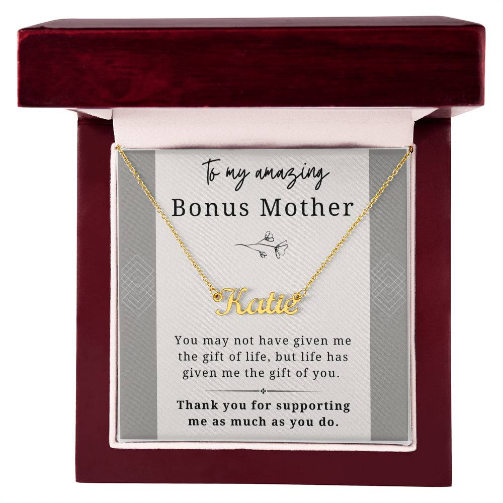 Bonus mom wedding