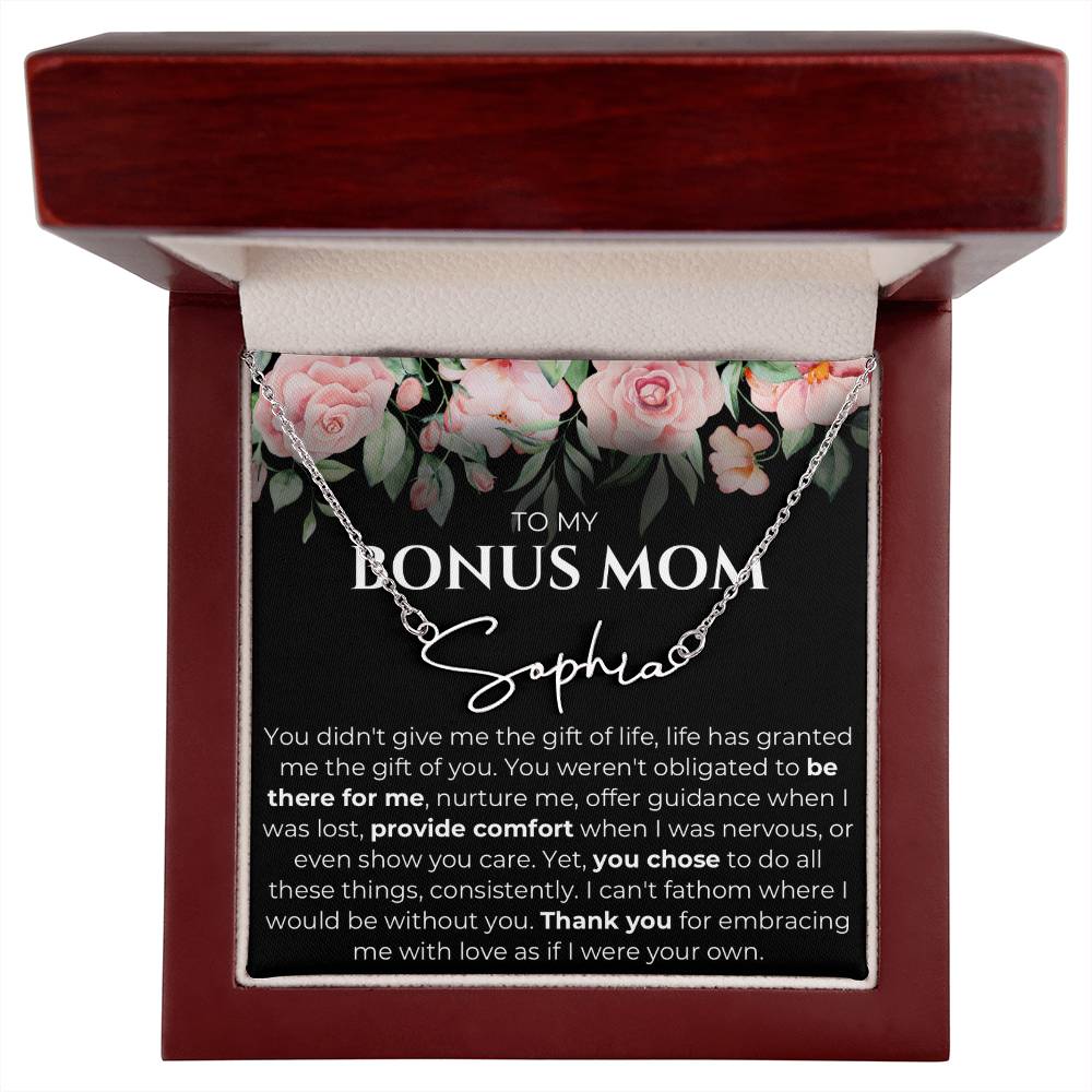 Bonus mom name signature necklace