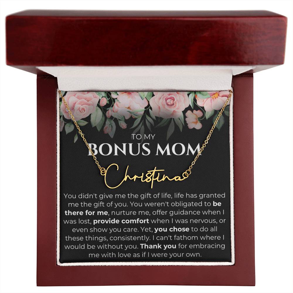 Bonus mom name signature necklace