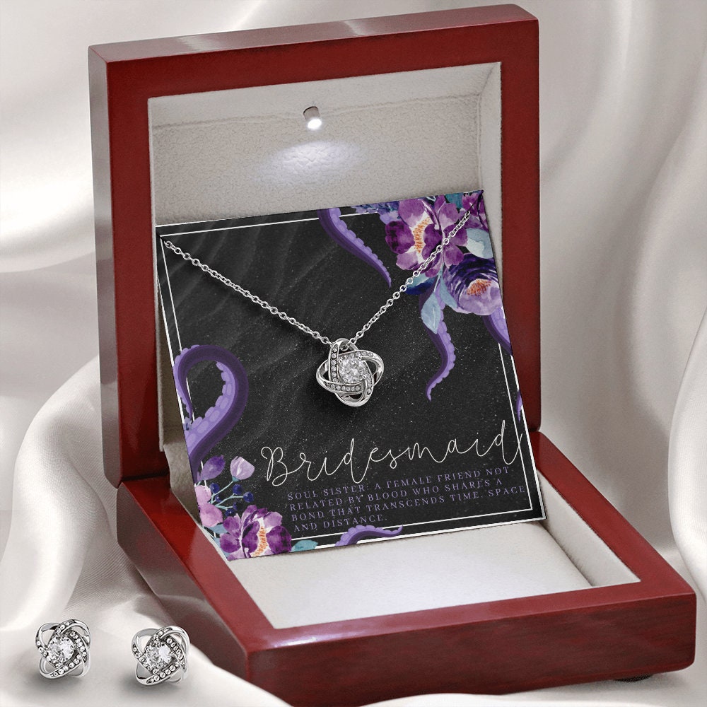 Ursula Bridesmaid Necklace